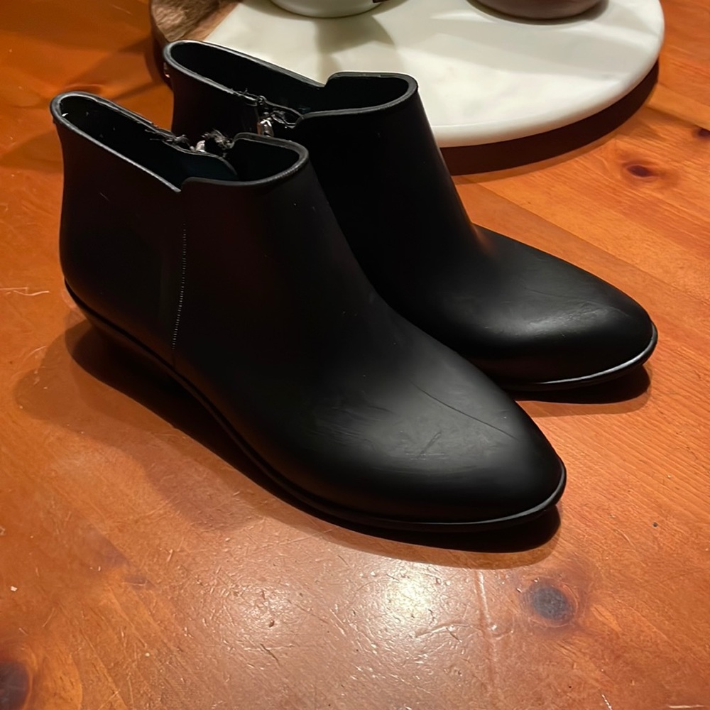 Rain booties